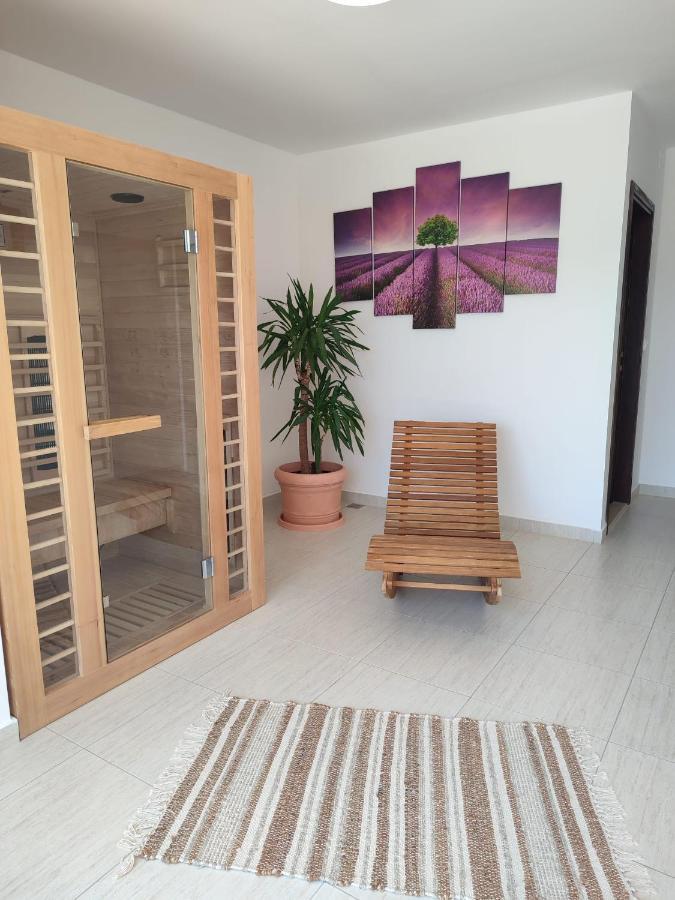 Holiday Home Cherry Tree Žrnovnica Extérieur photo