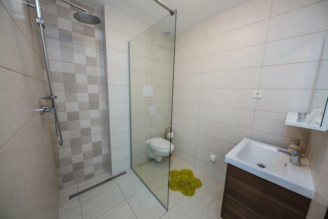 Holiday Home Cherry Tree Žrnovnica Extérieur photo